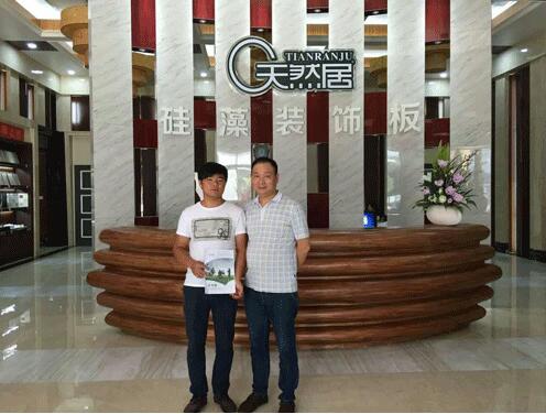 天然居品牌擴(kuò)張?jiān)佻F(xiàn)熱潮 單日成功簽約江西、湖南代理商